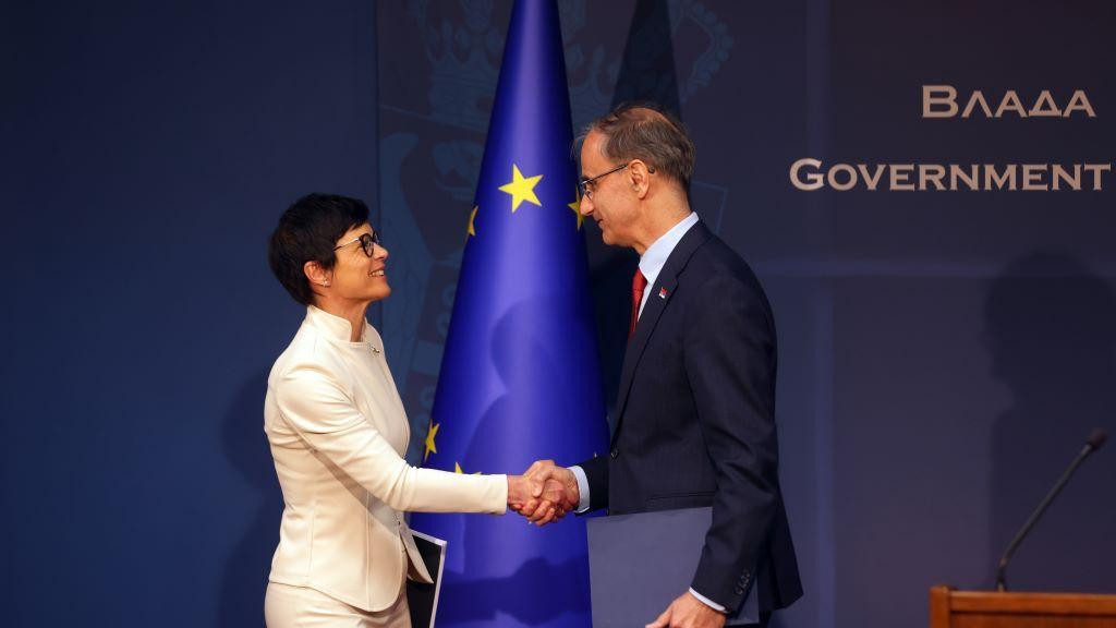 Marta Kos i Đuro Macut