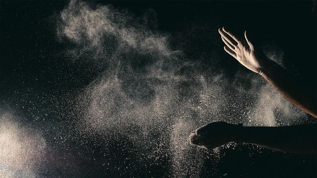 Ljudska koža neprekidno oslobađa gasove i sa nje spadaju čestice prašine