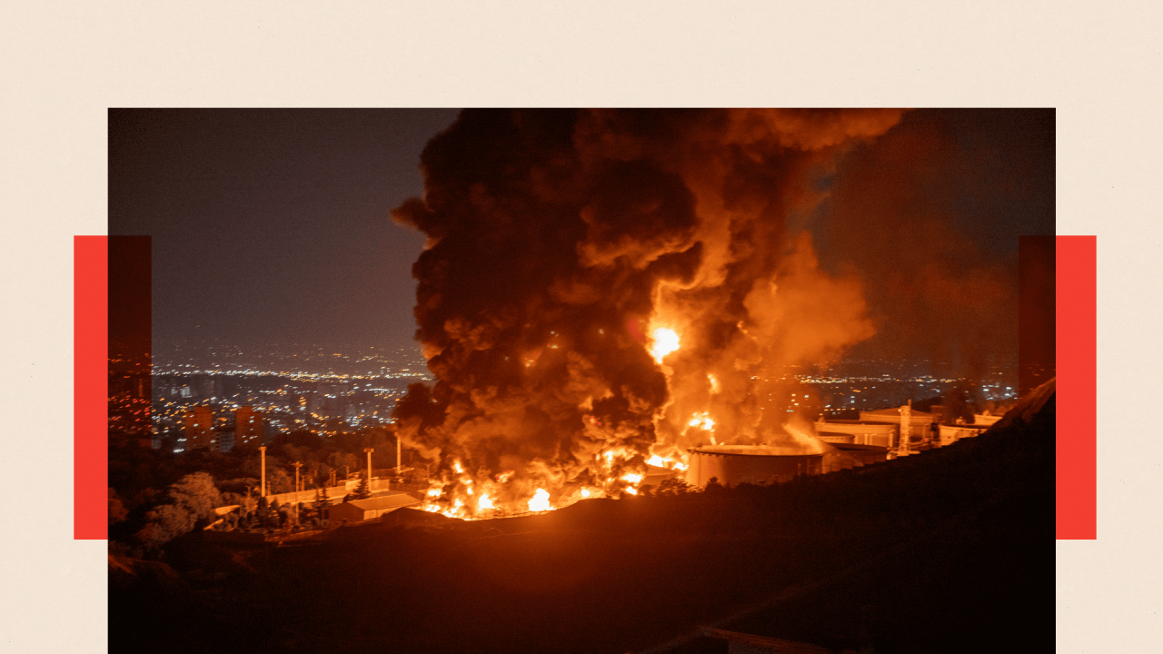 Vatra i dim iznad Teherana posle izraelskih napada 15. juna