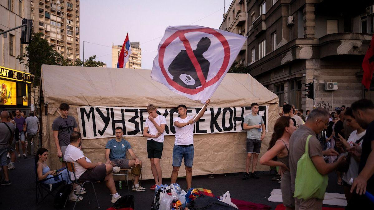 Blokada Glavne ulice u Zemunu 