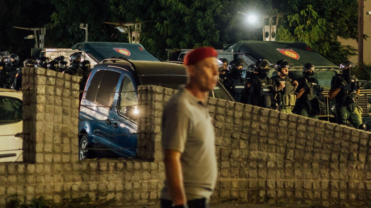 Žandarmerija je ostala u dvorištu