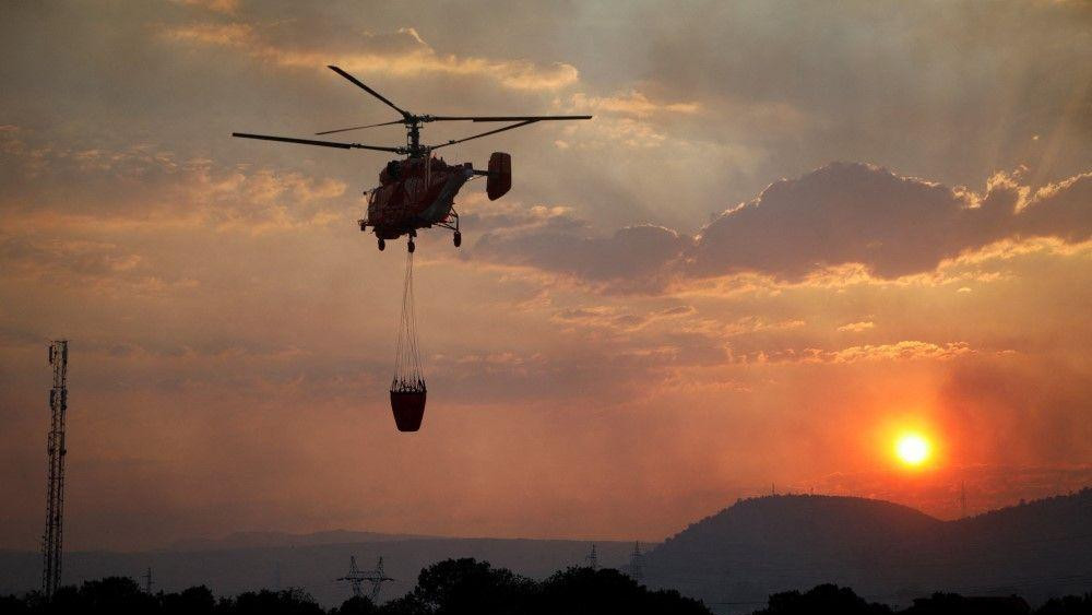 požar, požari, helikopter gasi požar, požar u crnoj gori