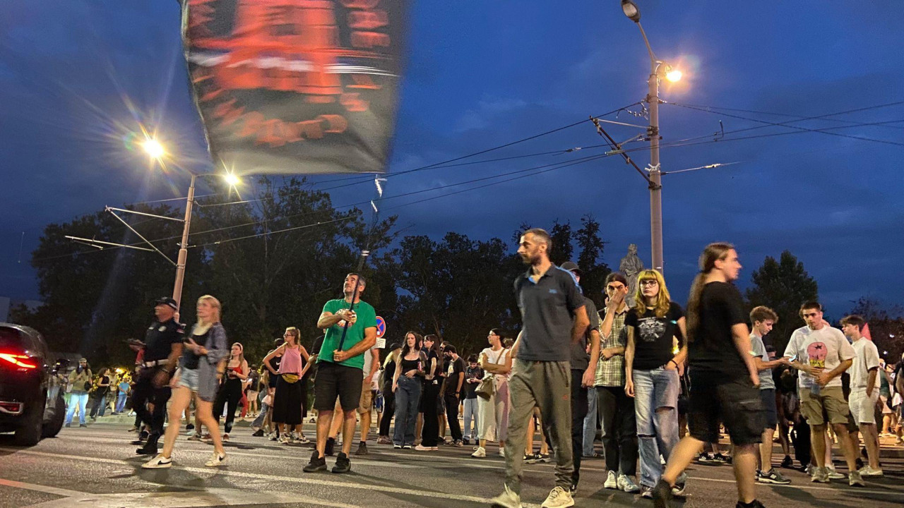 Protest kod Vukovog spomenika u centru Beograda 18. avgusta