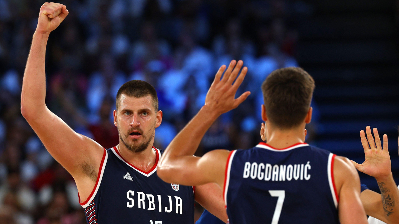 Nikola Jokić i Bogdan Bogdanović tokom meča za treće mesto na Olimpijskim igrama u Parizu