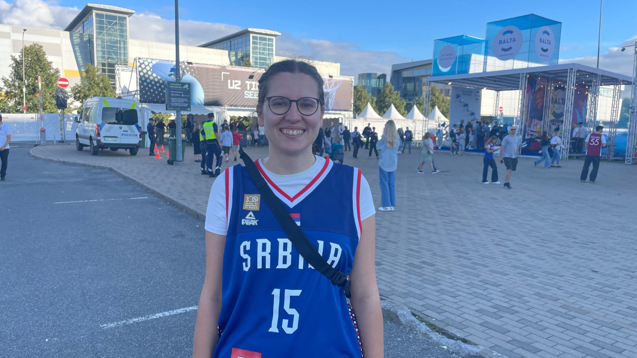 Tina je za svaki slučaj kupila i kartu za finale