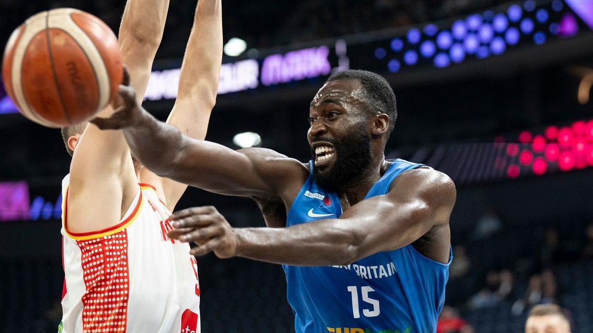 Akvasi Jeboa, reprezentativac Velike Britanije 