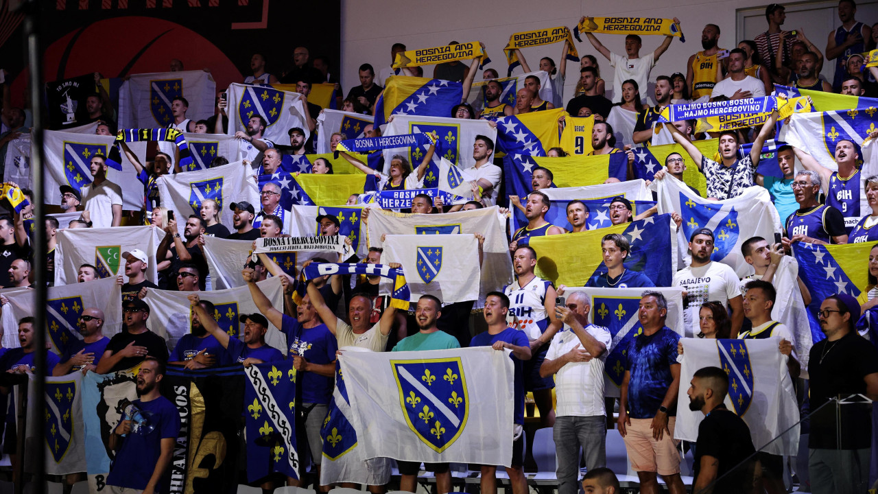 Navijači Bosne i Hercegovine u Limasolu