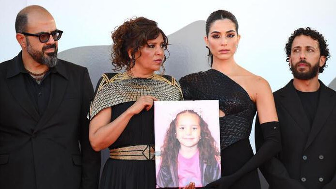 Rediteljka Kauter Ben Hanij sa glumačkom ekipom na festivalu u Veneciji