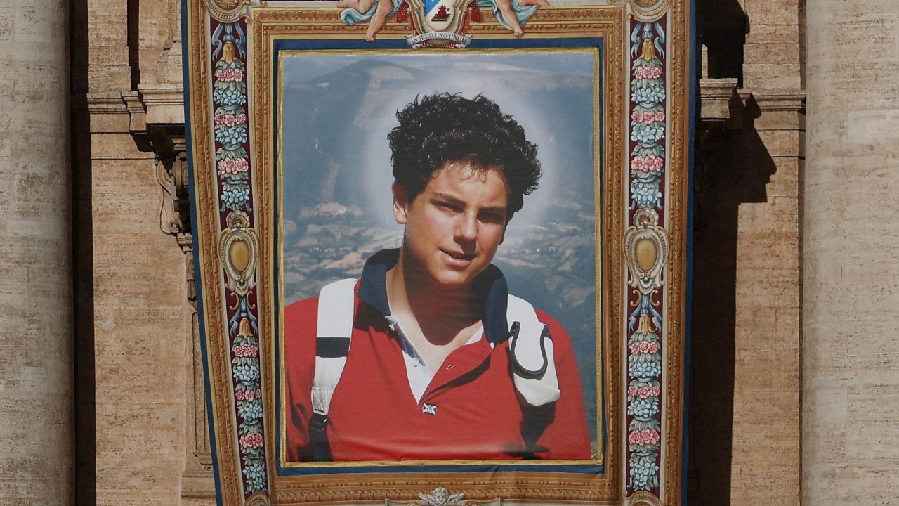 Karlo Akutis