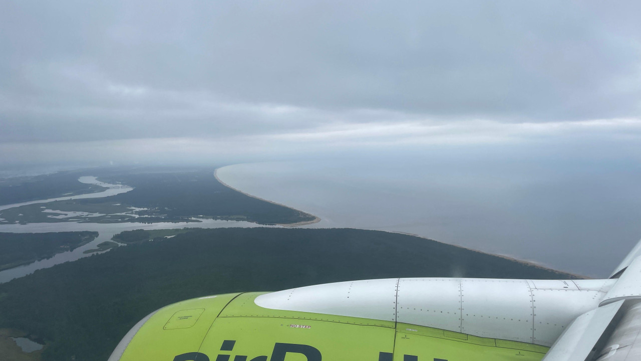 Ušće Zapadne Dvine (Daugave) u Riški zaliv, iz aviona