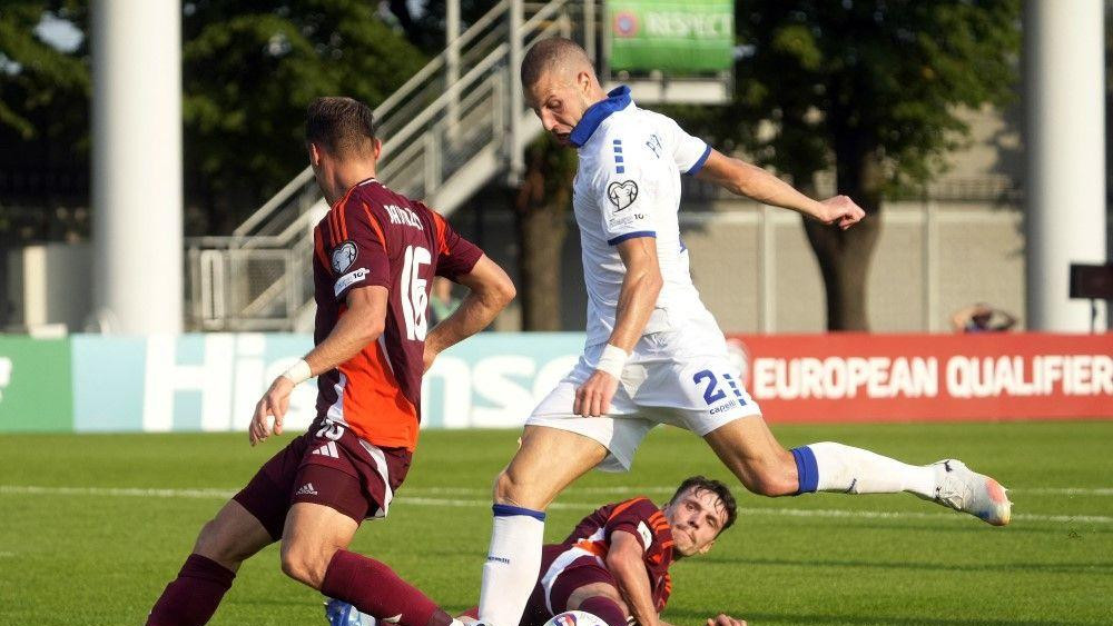 strahinja pavlović, Strahinja Pavlović na meču protiv Letonije u Rigi, Letonija - Srbija