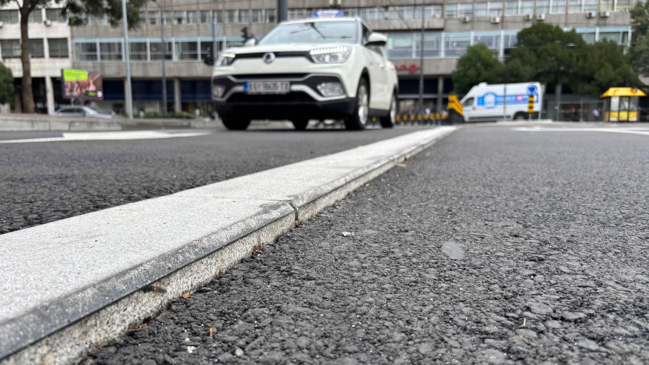 Izdignuta razdelna linija 