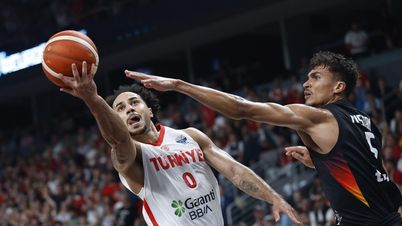 Šejn Larkin i Tristan Da SIlva u duelu