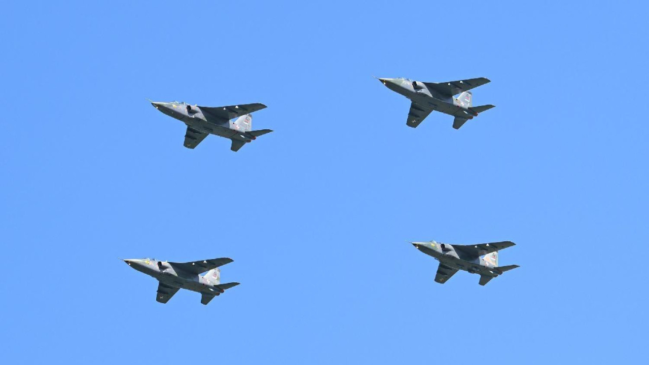 Vojni avioni nadletali su Beograd danima pre parade