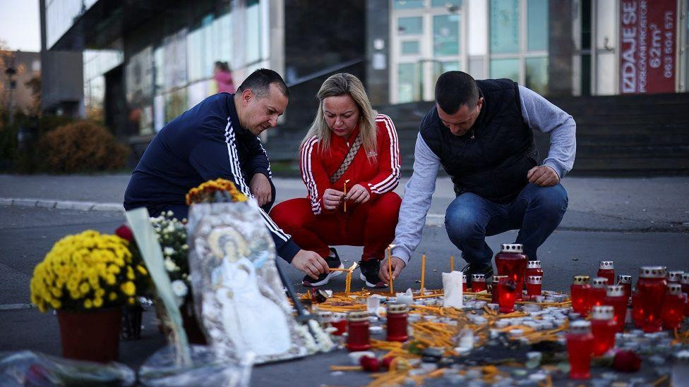 Pad nadstrešnice bio je okidač za masovne višemesečne proteste i pobunu studenata širom zemlje