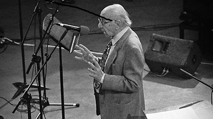 Vojislav Bubiša Simić na sceni