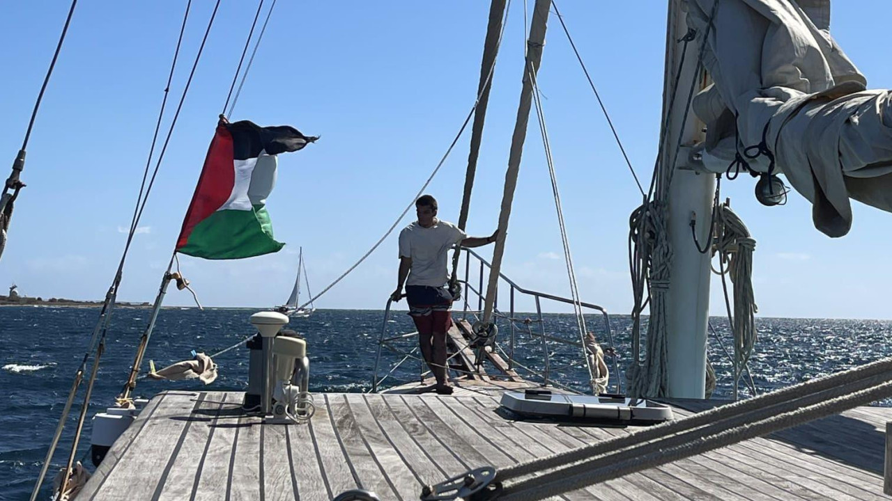 Ognjen Marković na palubi broda Adara