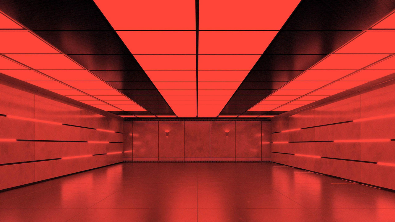 Obrađena dvostruka slika - gornja je podzemna soba, dok je donja slika Marka Zakerberga