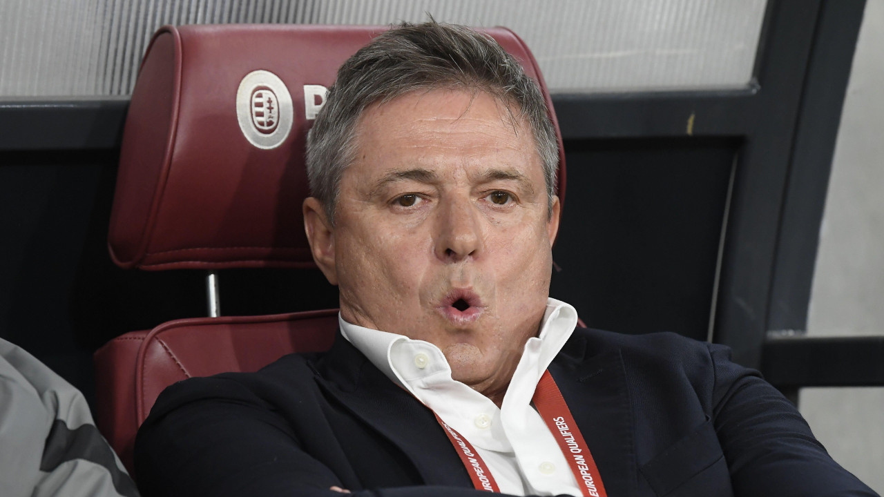 Dragan Stojković Piksi na utakmici između Mađarske i Srbije u kvalifikacijama za Euro 2024