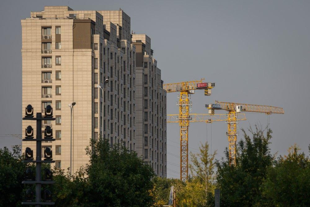 zgrada, gradi se zgrada, kranovi, izgradnja zgrada i stanova
