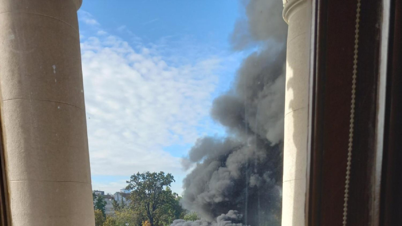 požar, požar u šatorima kod skupštine srbije, požar u ćacilendu