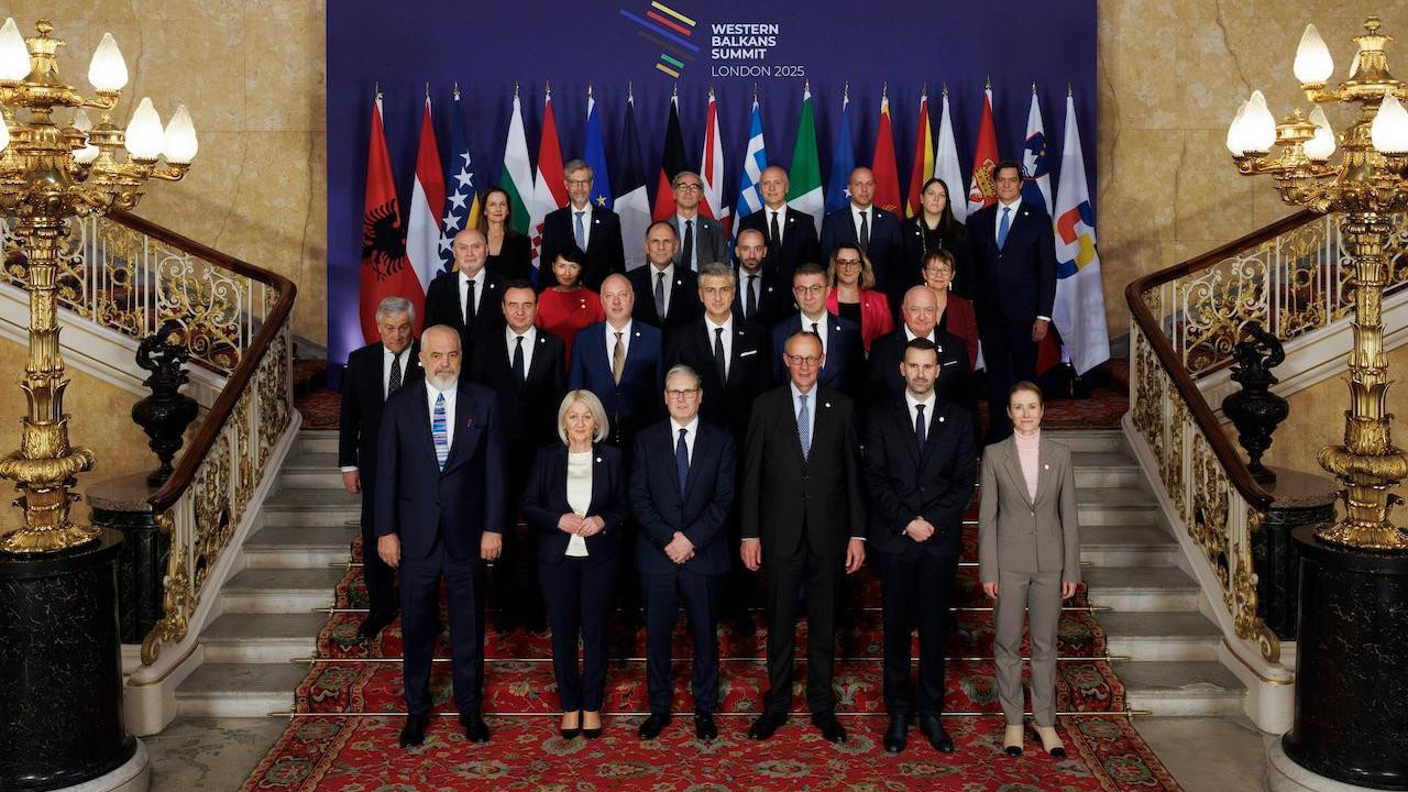 Učesnici skupa u Londonu, na fotografiji nema premijera Srbije Đure Macuta