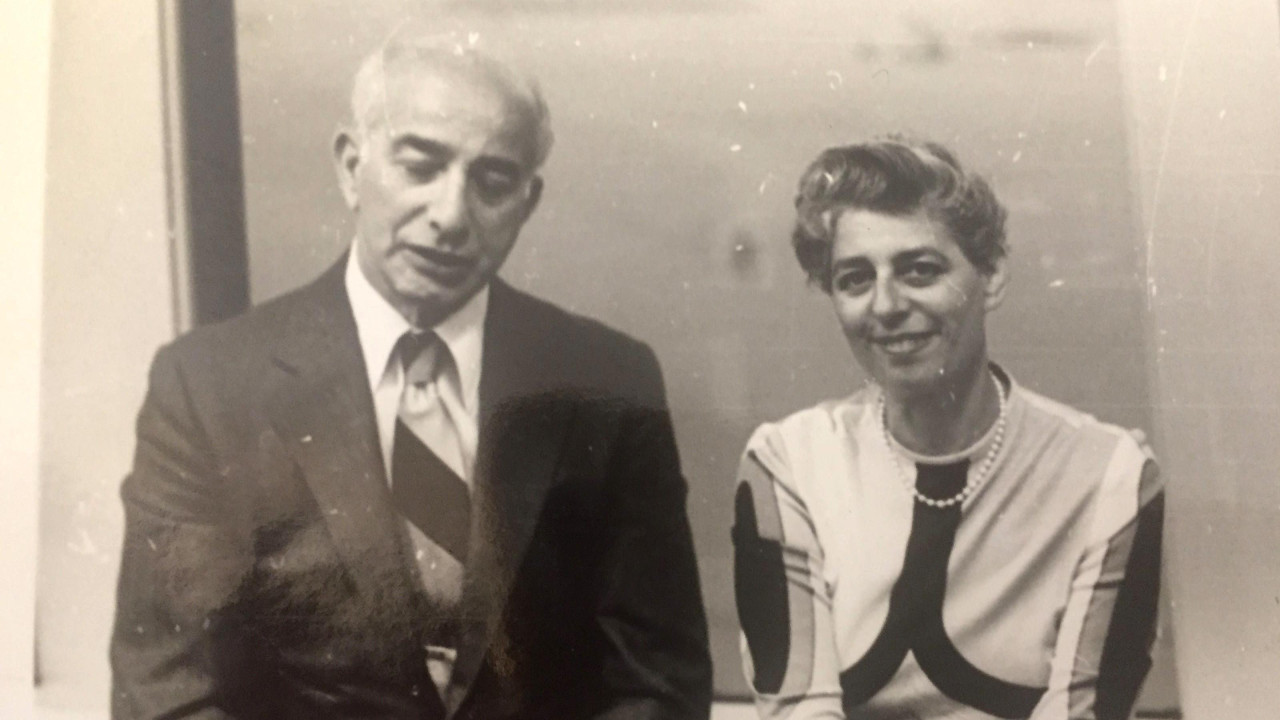 Crno-bela fotografija Silvije Blum i njenog muža Rejmonda Margolisa