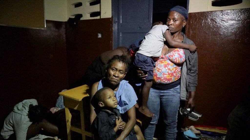 žene sa decom u skloništu