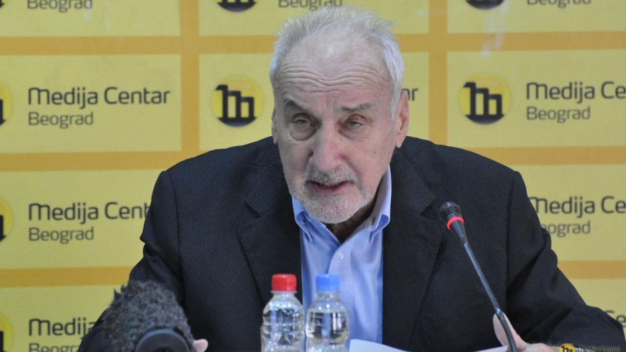 Vladimir Vukčević na konferenciji za novinare u prostorijama Medija centra u Beogradu