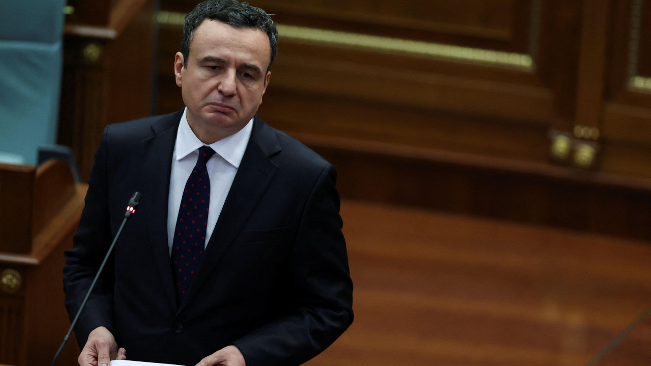 aljbin kurti za govornicom Skupštine Kosova