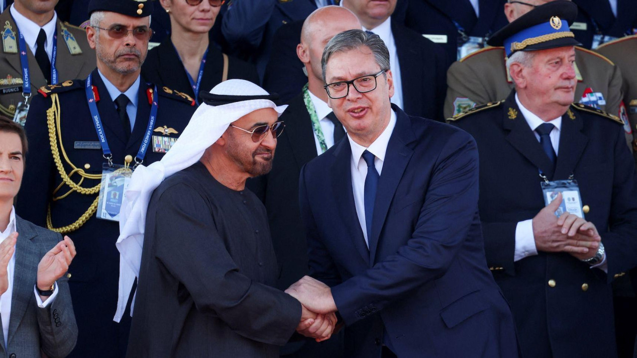 Bin Zajed i Vučić na vojnoj paradi u Beogradu 