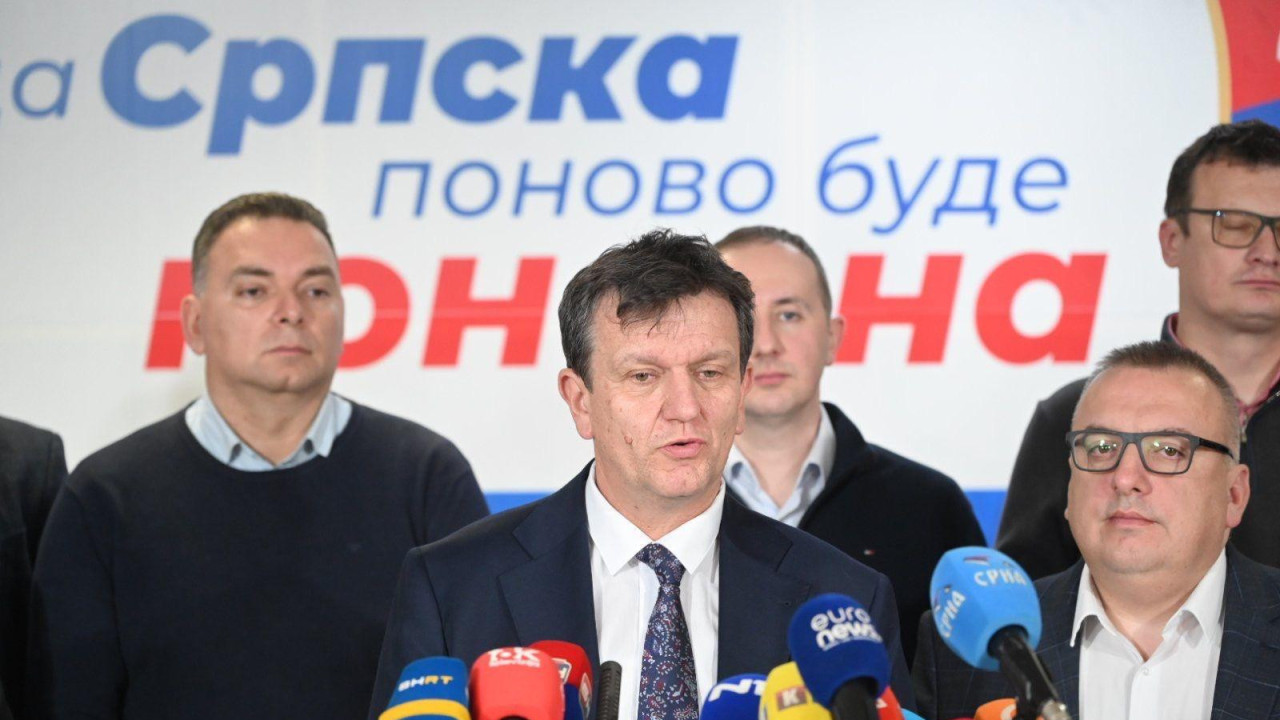 Branko Blanuša, kandidata SDS, tvrdi da su izbori pokradeni