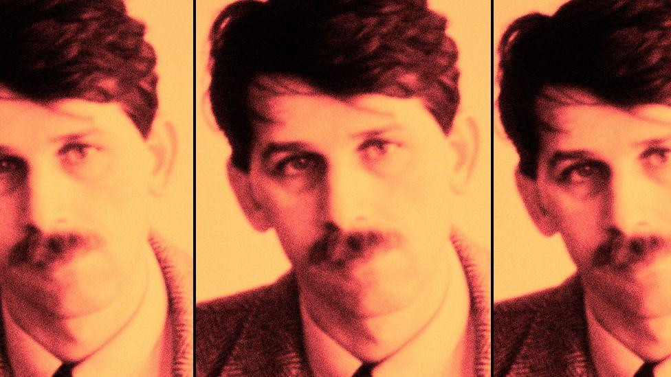 kombo tri portreta muškarca sa brkovima