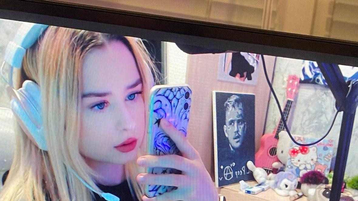 Marija iz Sankt Peterburga sada obeshrabruje druge od isprobavanja molekula