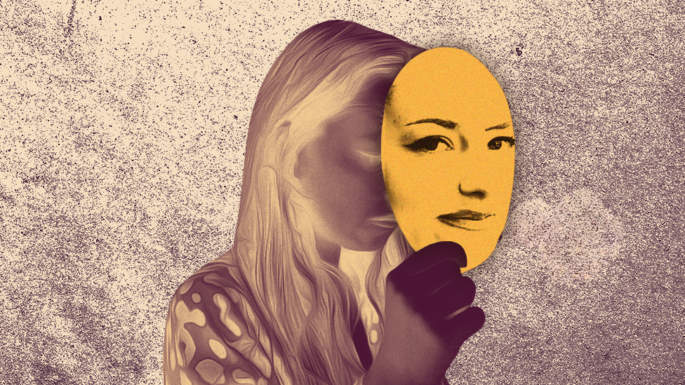 ilustracija devojke Kristine sa maskom radosnog lica