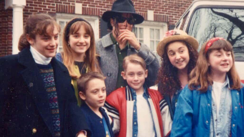 Vulf Saba i deca iz Sam u kući sa Majklom Džeksonom