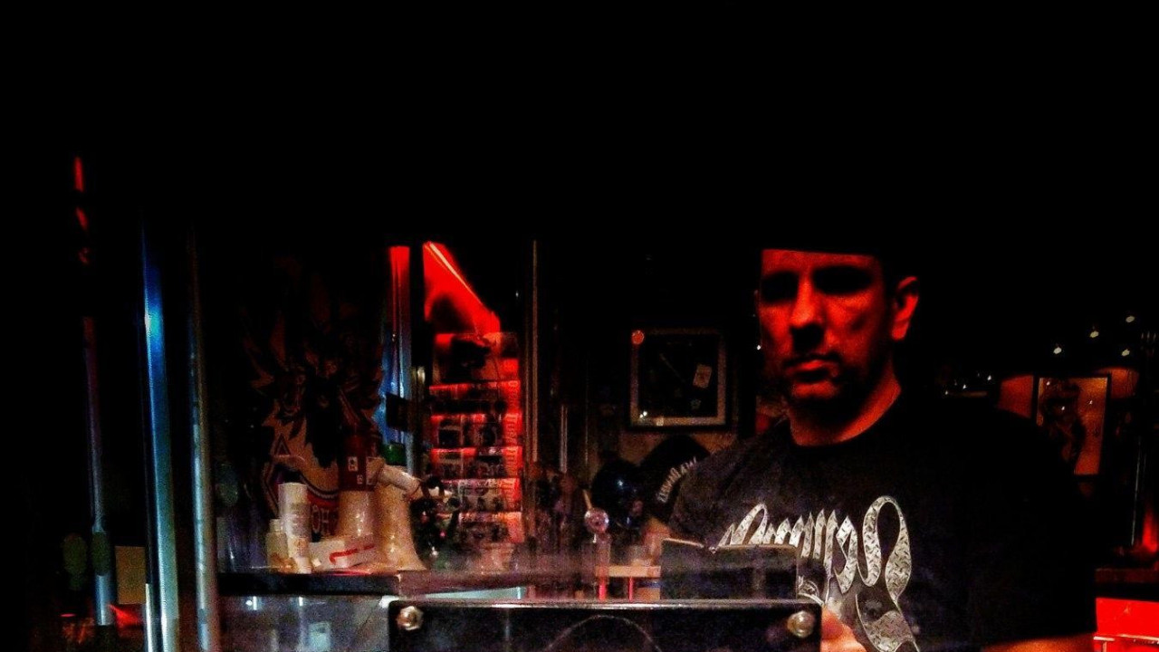 Lemijeva spomen-ploča u beogradskom klubu i Željko Jezdimirović