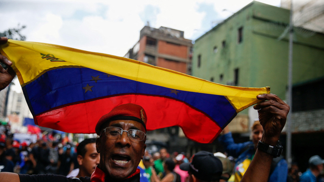 Protest podrške Maduru u Karakasu