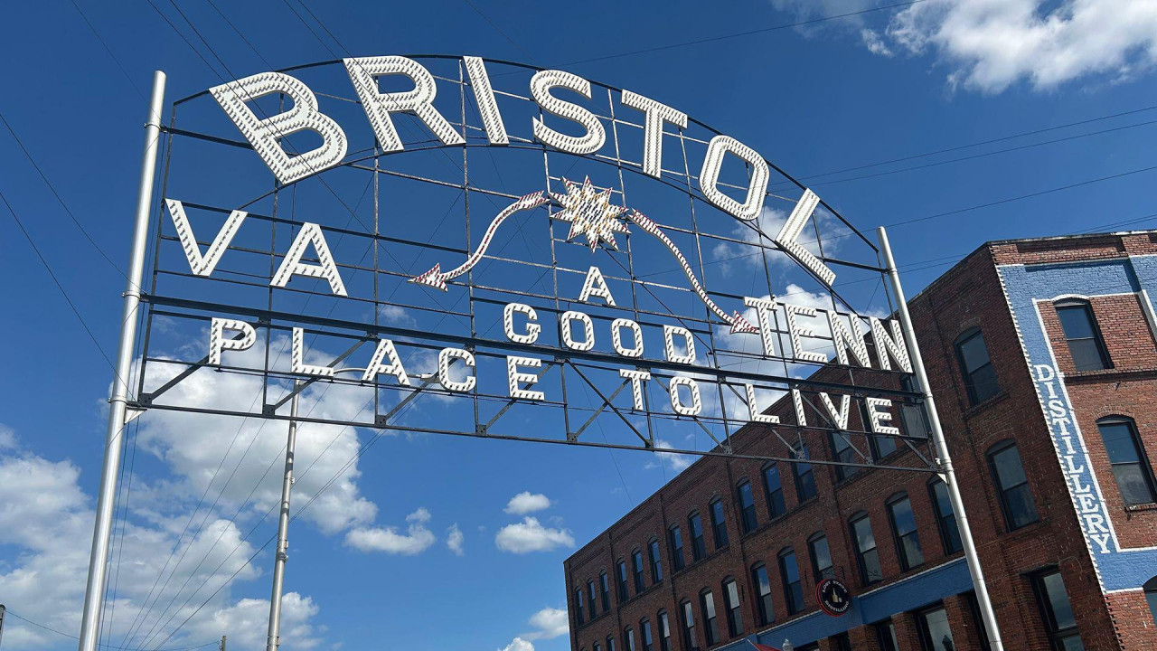 Na gradskom znaku piše: Bristol Va i TEN - dobro mesto za život