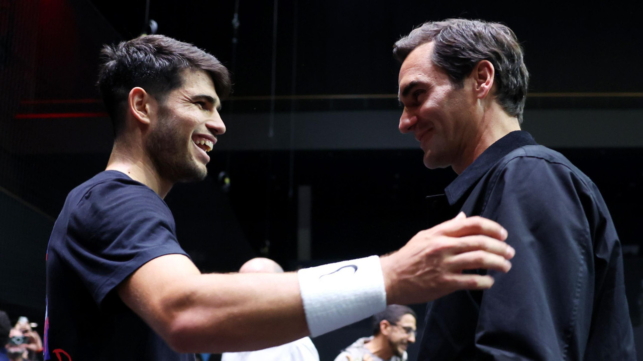 Karlos Alkaraz i Rodžer Federer na Lejver kupu u septembru 2025.