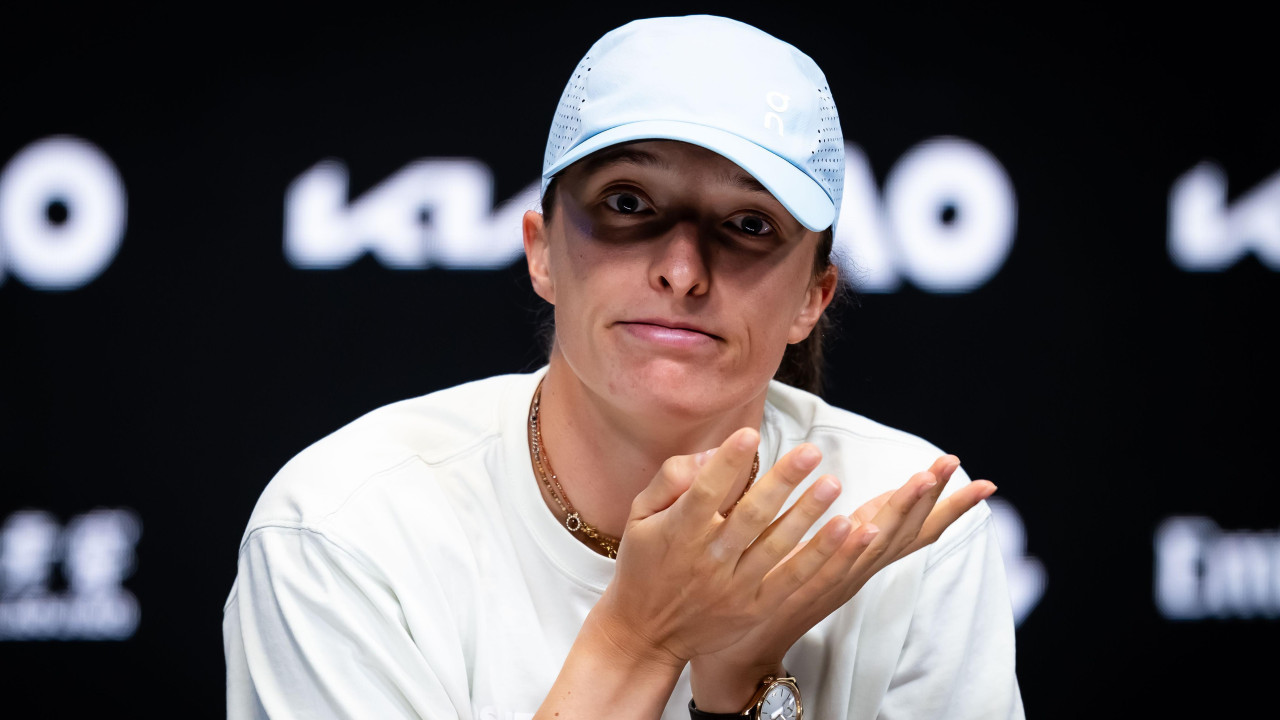 Iga Švjontek na konferenciji za novinare