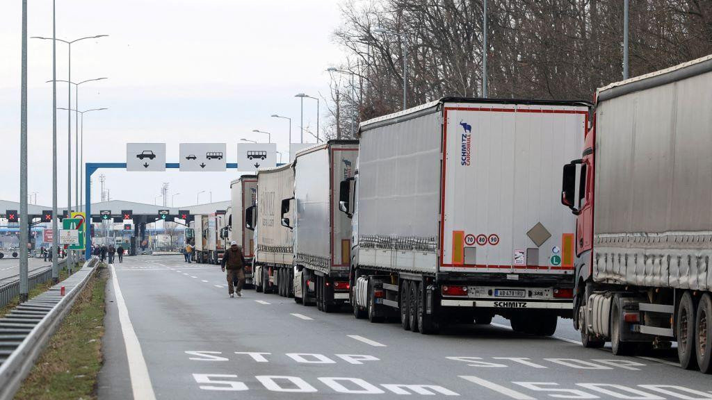kolona kamiona na Batrovcima