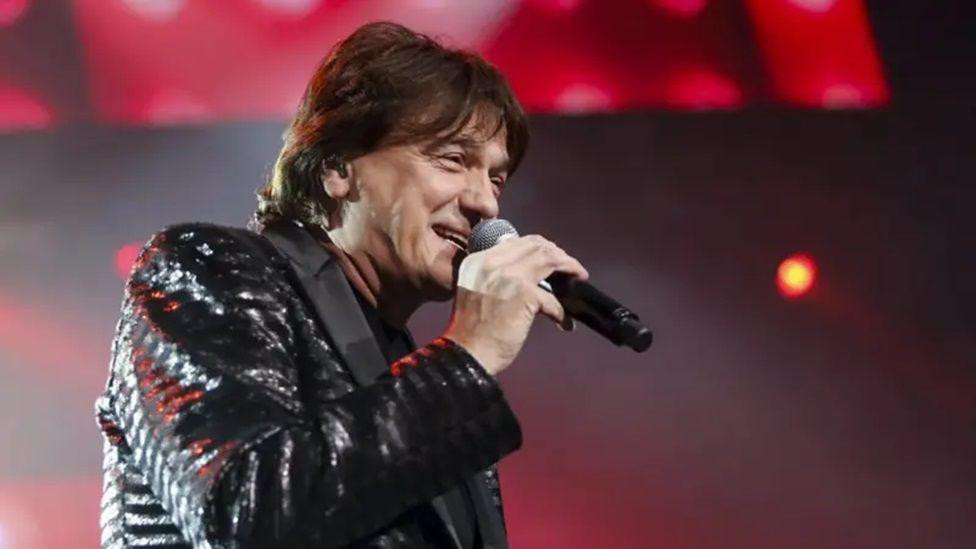 Čola puni dvorane već duže od pola veka