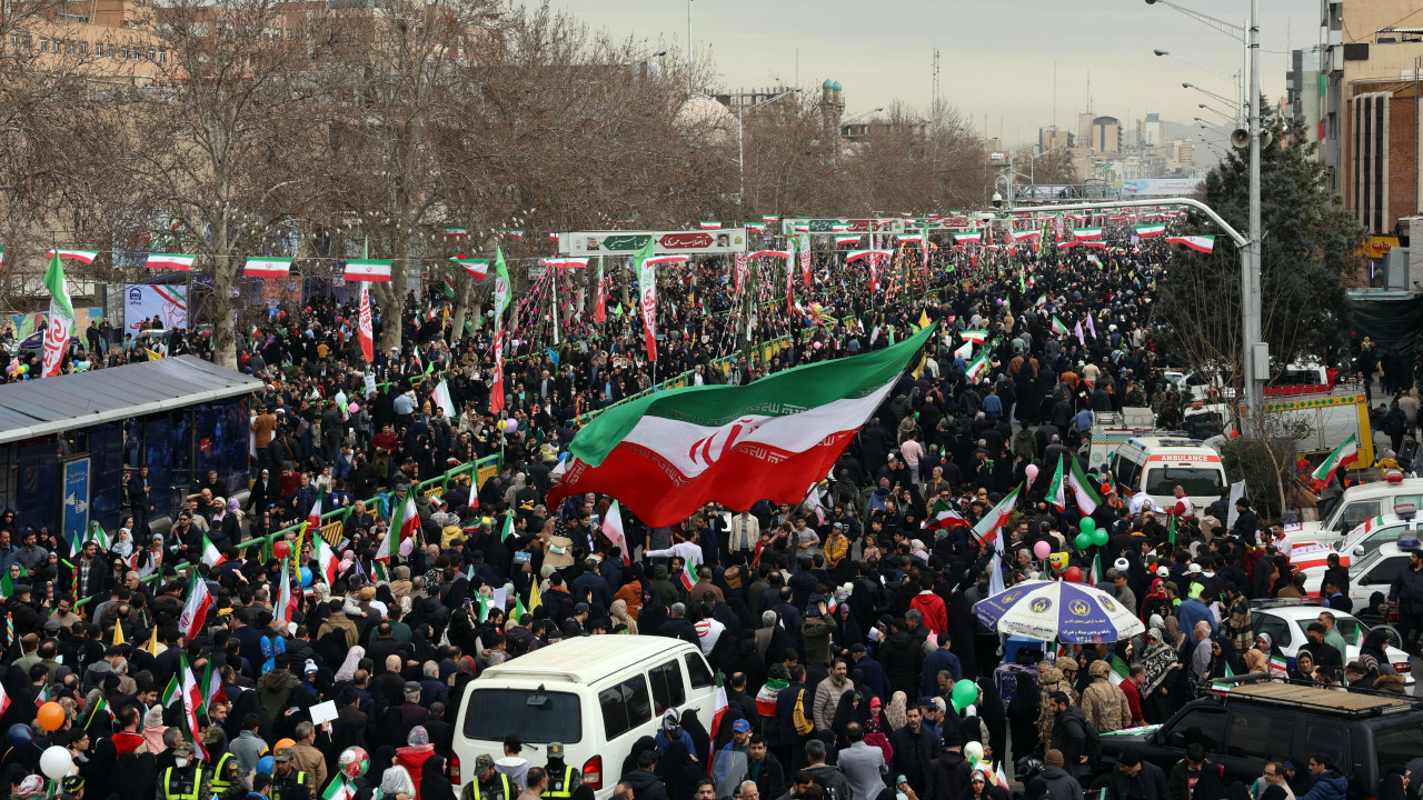 Iranci učestvuju u proslavi 47. godišnjice Islamske revolucije u Teheranu, Iran, 11. februara 2026. Islamska Republika obeležava godišnjicu revolucije iz 1979. godine, kojom je svrgnuta monarhija i uspostavljena Islamska Republika Iran, sa ajatolahom Ruholahom Homeinijem kao njenim prvim vrhovnim vođom