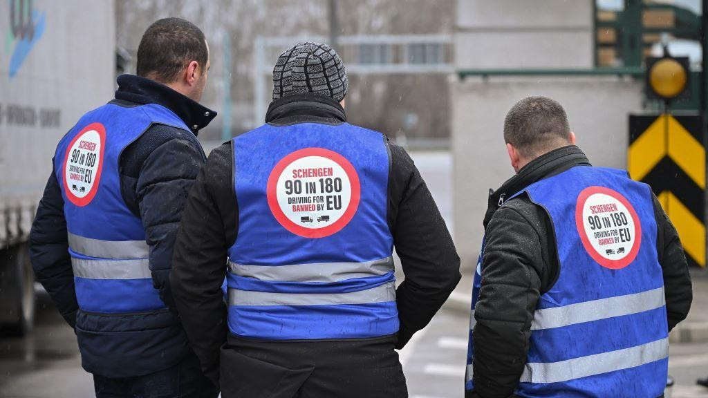 učesnici protesta na Horgošu, blokada prelaza, kamiondžije blokirale granice na balkanu
