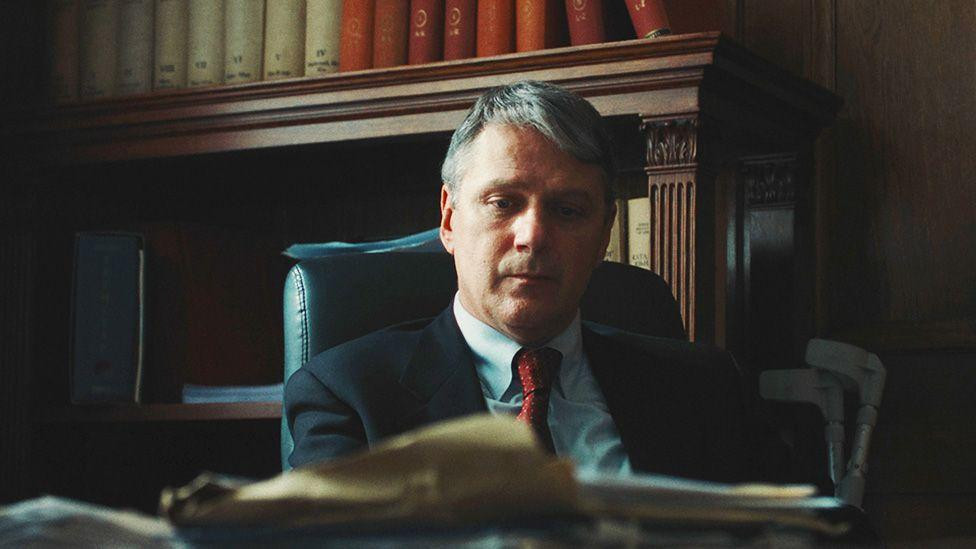Dragan Mićanović kao Zoran Đinđić