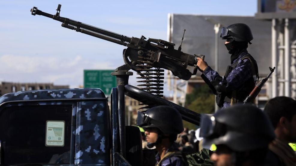 Pripadnici oružane grupe Huti, koja kontroliše veliki deo severozapadnog Jemena, na skupu podrške Iranu u glavnom gradu Sani 