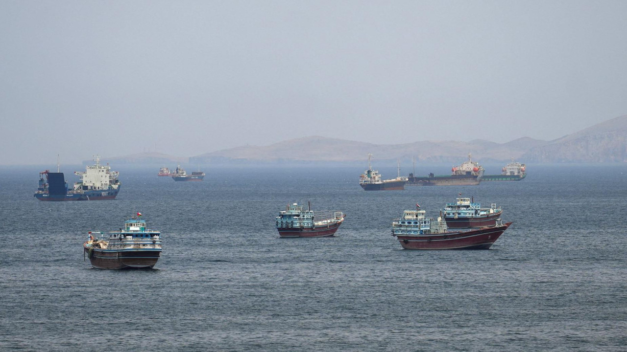 Brodovi zaglavljeni u Ormuskom moreuzu