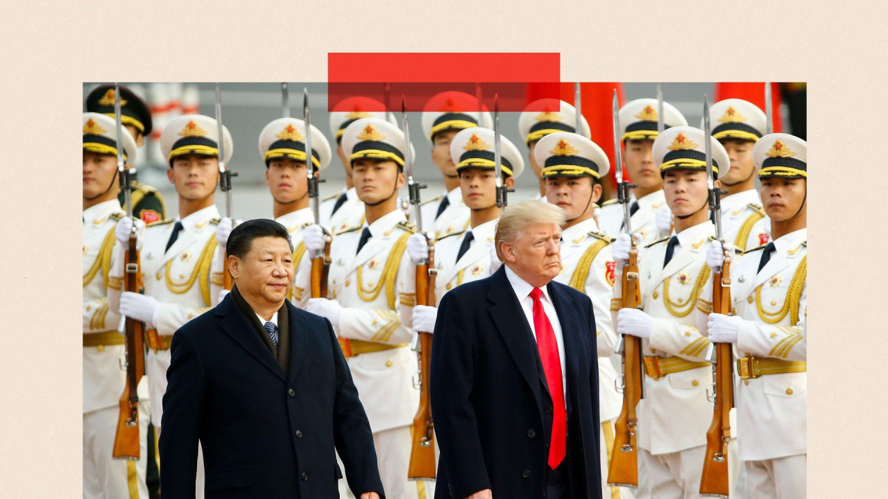 si đinping i donald tramp vrše počasnu smotru ispred postrojenih kineskih vojnika