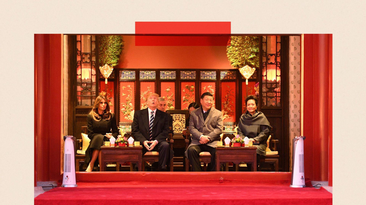 Melanija i Donald Tramp sa Sijem Šinpingom i njegovom ženom Peng Lijan u Zabranjenom gradu u Pekingu 2017. 